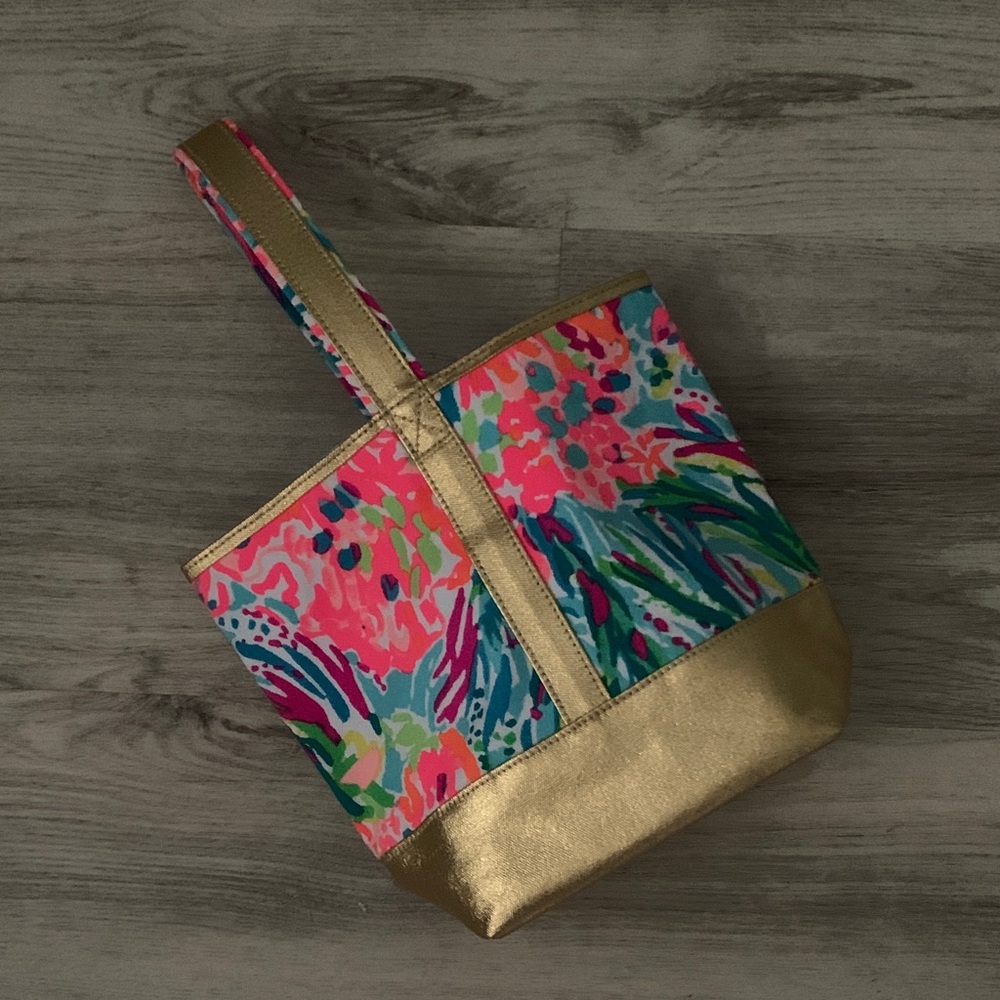 EUC Lilly Pulitzer wine caddy